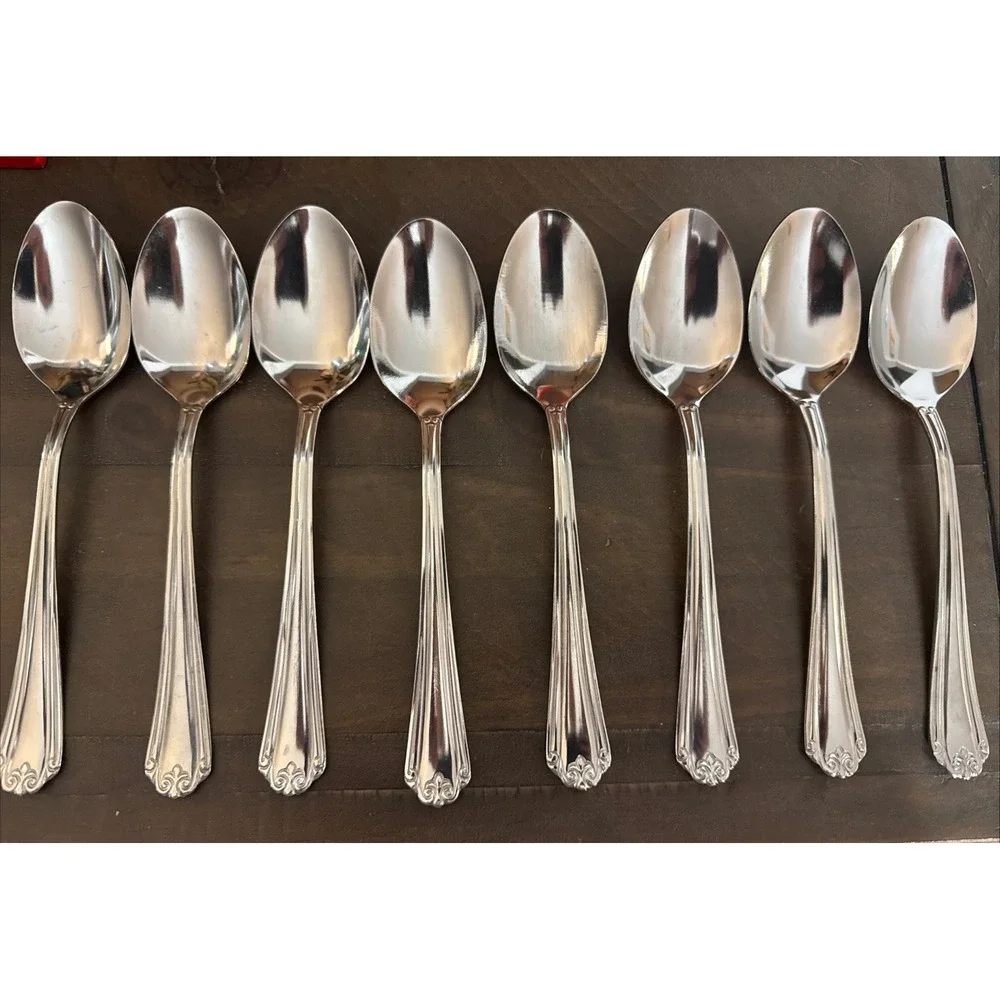 Hampton Silversmiths Katrinka 8 Soup Spoons Stainless Replacement Flatware